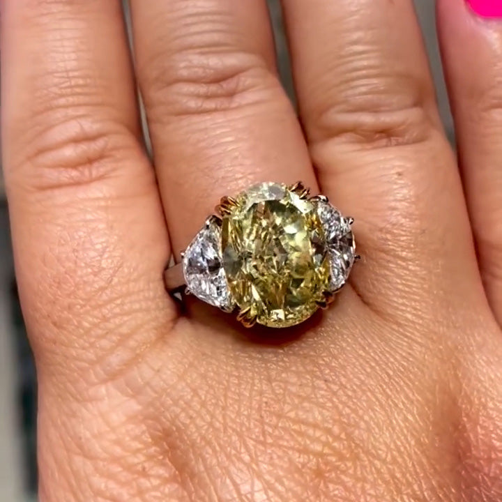 10.1ct Oval Cut Yellow Gorgeous Dazzle Three Stone Engagement Ring - JEWELBUYS