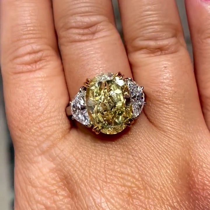 10.1ct Oval Cut Yellow Gorgeous Dazzle Three Stone Engagement Ring - JEWELBUYS