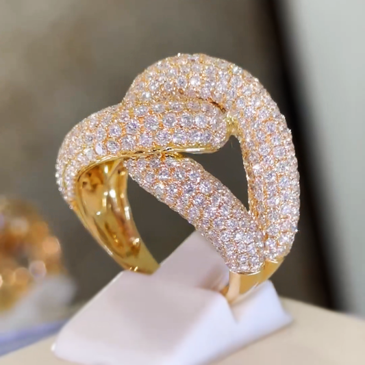 Exquisite 5 ctw Round Cut White Sapphire Ring -JEWELBUYS