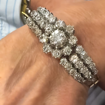 13.75 Ctw Round-cut white sapphire adorned with floral vintage-style bracelet-JEWELBUYS