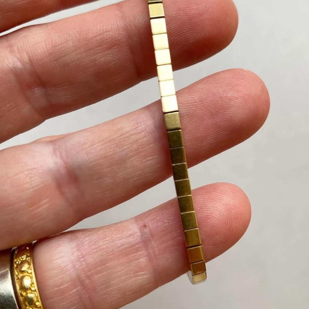 Small cube connected to gold bracelet-JEWELBUYS