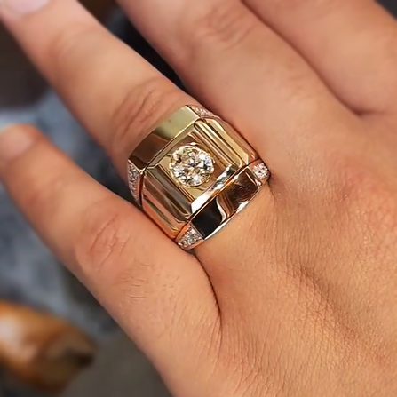 Noble 4 ctw Round Cut White Gemstone Ring -JEWELBUYS