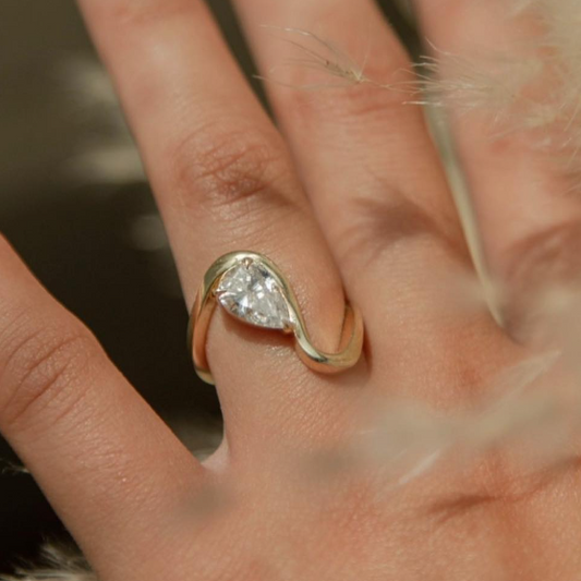 Minimalist 2ct Pear Cut White Sapphire Embrace Engagement Ring-JEWELBUYS