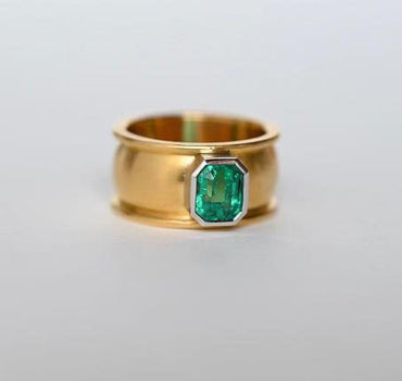 Minimalist 2ct Two-tone Emerald Cut Emerald Ring-JEWELBUYS