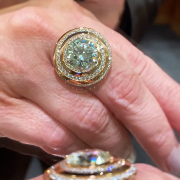 Gorgeous 8 ctw Round Cut White Gemstone Double Spiral Halo Ring -JEWELBUYS