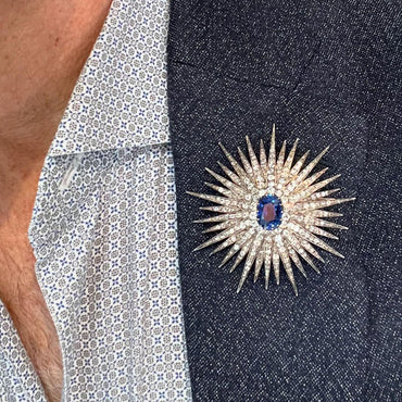 8.97ct oval blue gemstone sunburst brooch -JEWELBUYS