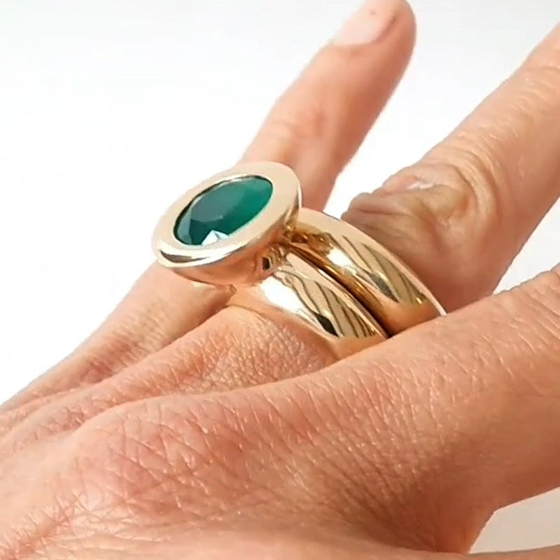 3.2Ct round cut deep emerald vintage ring-JEWELBUYS