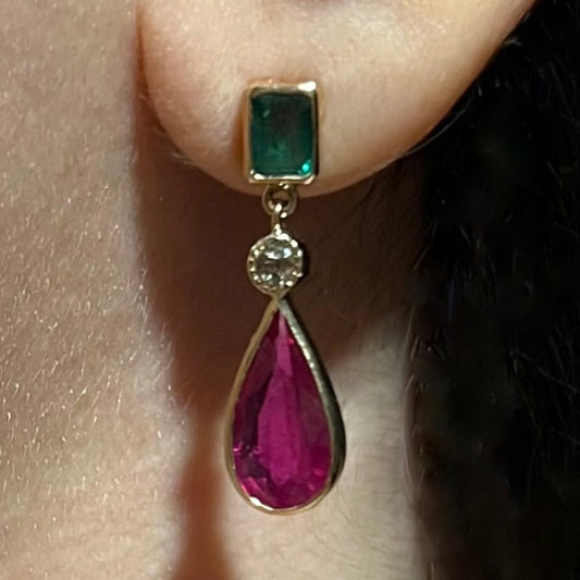 6.0ctw Various Cut Red and Emerald Two Tone Sapphire Drop Earrings - JEWELBUYS