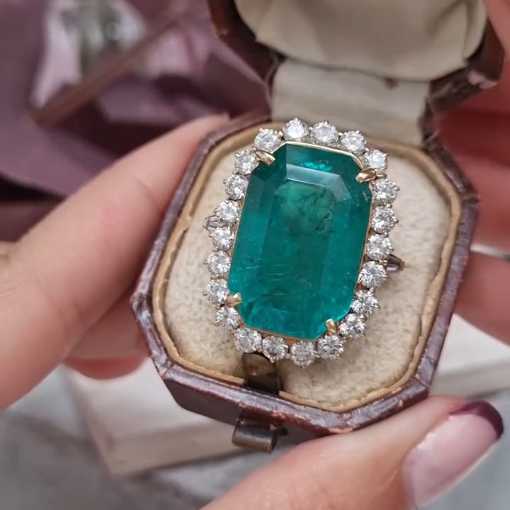 8Ctw Colombian Emerald and Sapphire Ring-JEWELBUYS