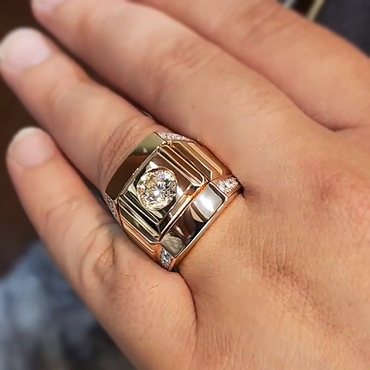 Noble 4 ctw Round Cut White Gemstone Ring -JEWELBUYS