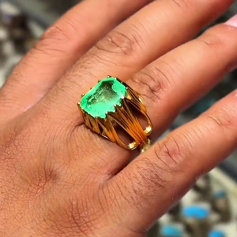 4.45Ct Octagon Emerald and Sapphire Vintage Style Hollow Ring-JEWELBUYS