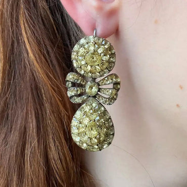 10.0Ctw Cushion Cut Teardrop-shaped Bow Sapphire Pendant Earrings-JEWELBUYS