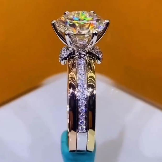 4.0ct Art Deco Gold and Silver Bicolour Round Cut Engagement Ring -JEWELBUYS