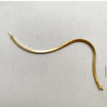 Small cube connected to gold bracelet-JEWELBUYS