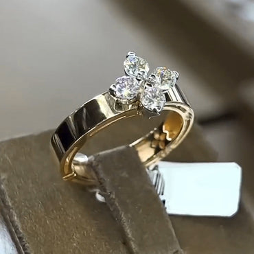 Women 8ctw Round Cut 4 Stone Classic four-leaf clover Eternity White Sapphire Ring -JEWELBUYS