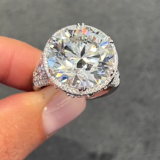 Spectacular 10ct Round Cut Brilliant Center White Sapphire Women's Engagement Ring in Silver-JEWELBUYS