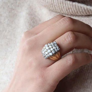 1.6ctw Vintage Style Round Cut White Sapphire Cluster Ring - JEWELBUYS