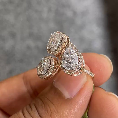 6ctw Classic Geometric Three Stone Diamond Ring - JEWELBUYS