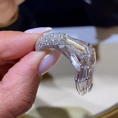 Unique 20.3ct Shield Cut Diamond Ring - JEWELBUYS