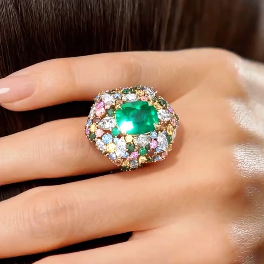 4.3ctw Vivid Colored Sapphire Engagement Ring-JEWELBUYS