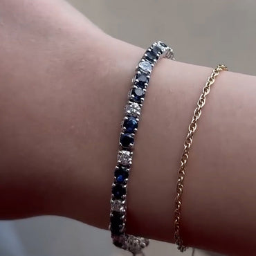 Round Cut Blue and White Bicolour Gemstone Bracelet - JEWELBUYS