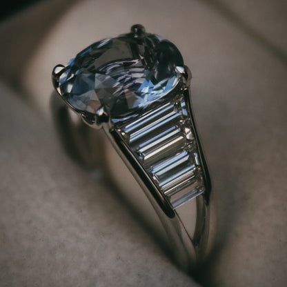 4.15Ctw Beautiful oval-cut blue sapphire step ring-JEWELBUYS