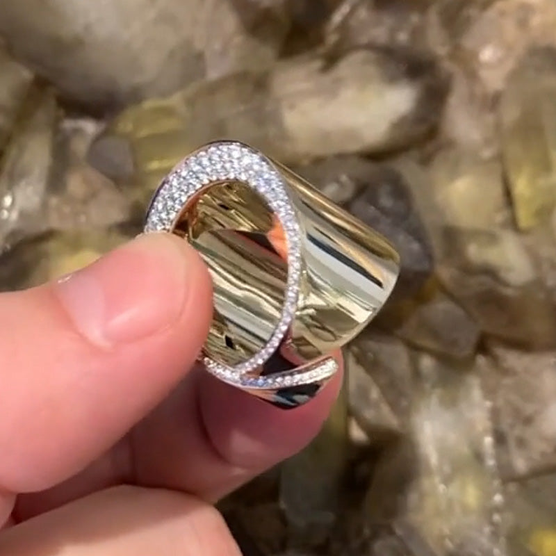 Bold and Beautiful Gold Ring-JEWELBUYS