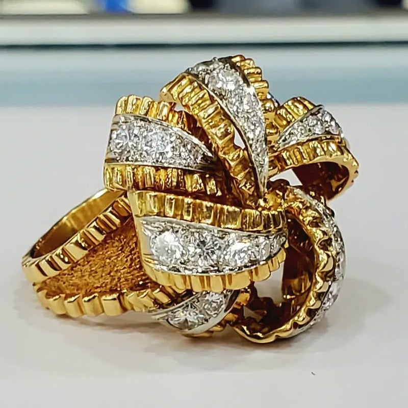 1.5Ctw Crushed White Sapphire Cocktail Art Ring-JEWELBUYS