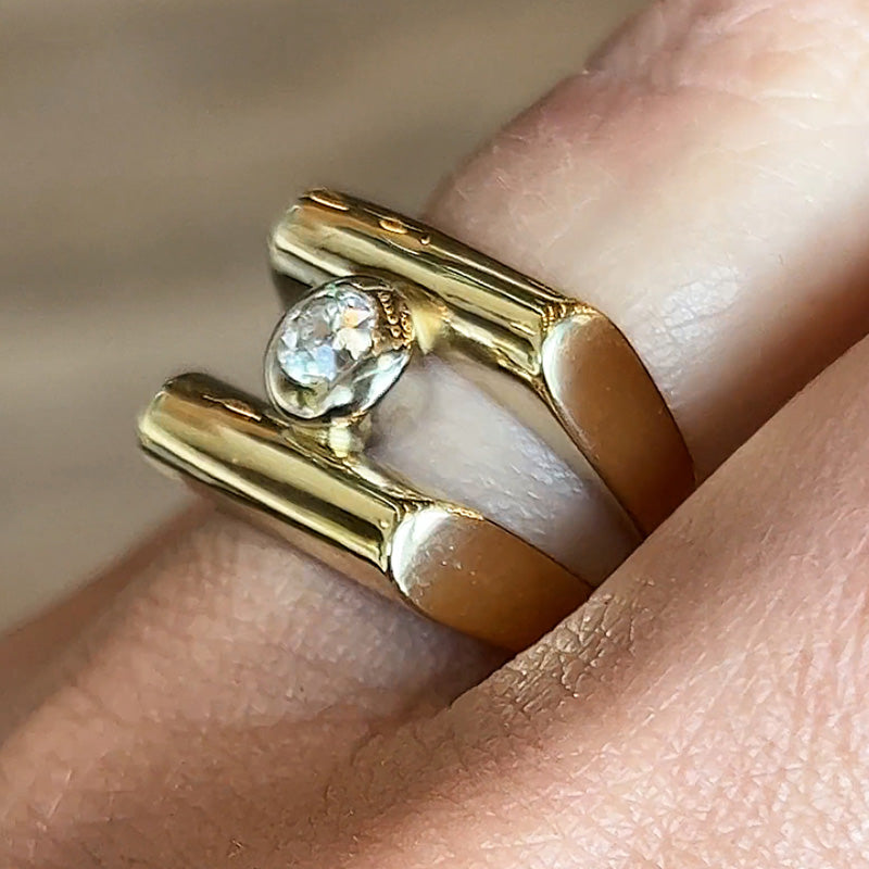 Unique 1ct Round Cut White Sapphire Cocktail Ring Women's Engagement Ring in Gold-JEWELBUYS