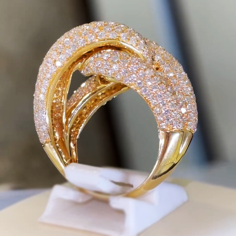 Exquisite 5 ctw Round Cut White Sapphire Ring -JEWELBUYS