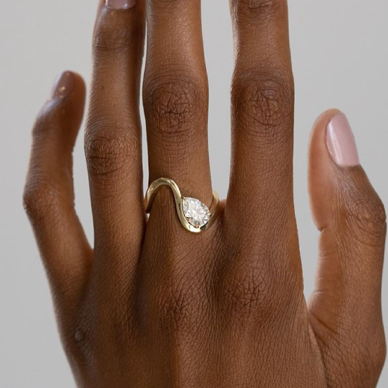 Minimalist 2ct Pear Cut White Sapphire Embrace Engagement Ring-JEWELBUYS