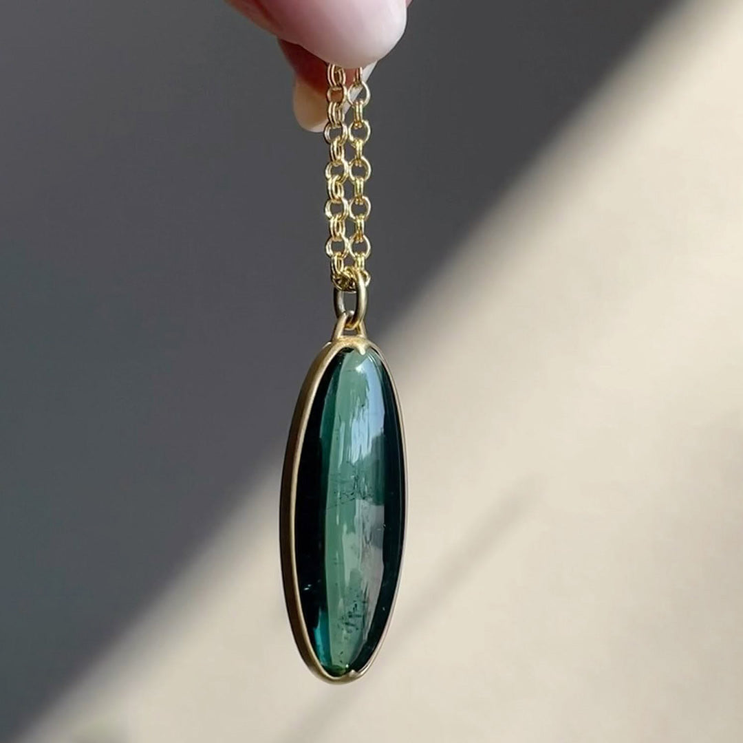 Elegant Green Tourmaline Pendant Earrings and Necklace-JEWELBUYS