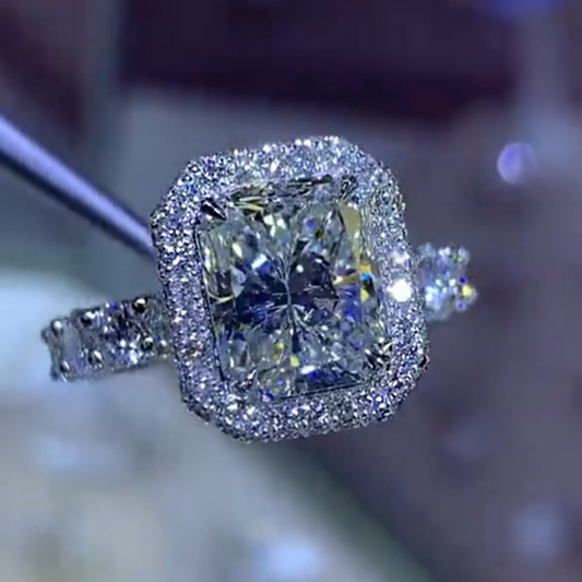 5ct Radiant Cut White Stone Luxury Engagement Ring - JEWELBUYS