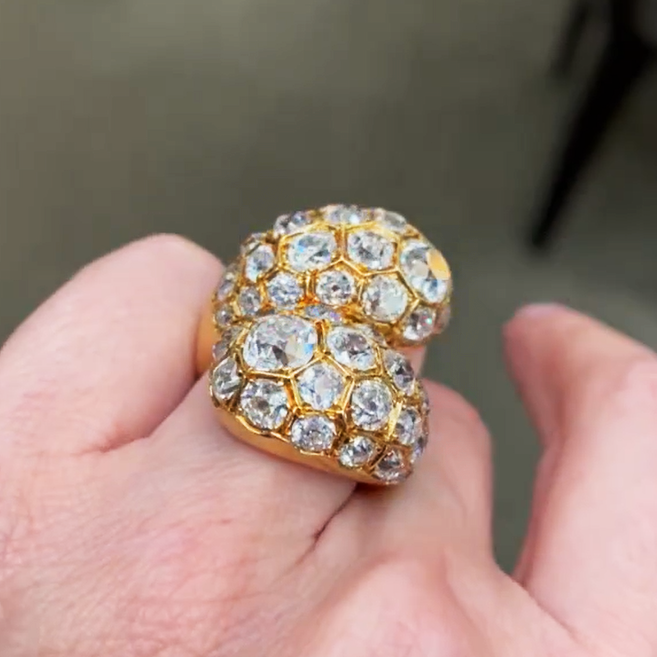 15 ctw Round Cut White Sapphire Gold Vintage Bypass Ring - JEWELBUYS