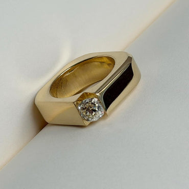 0.88Ct antique-cut single gemstone ring-JEWELBUYS