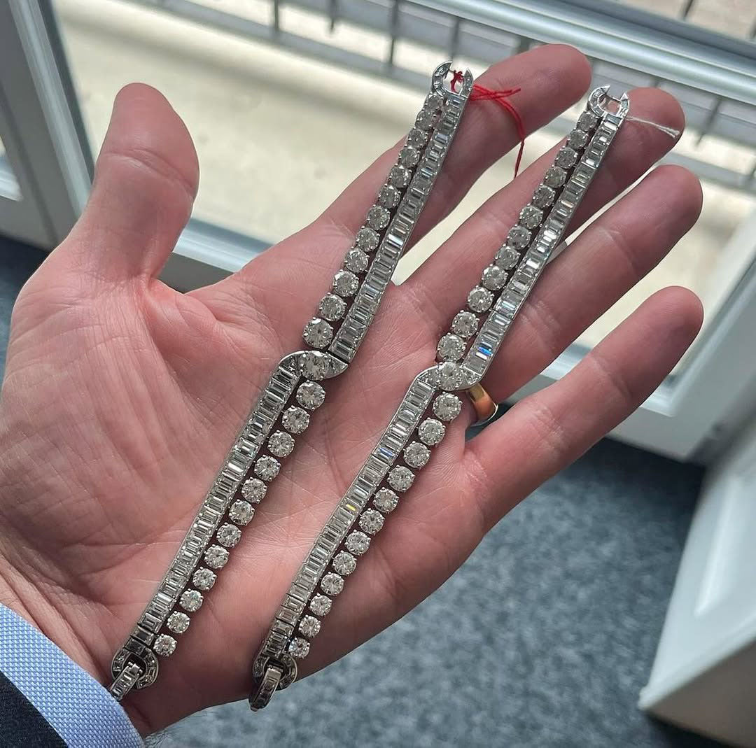 Round and rectangular cut double-chain sapphire necklaces and bracelets-JEWELBUYS