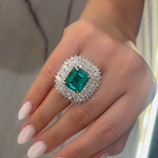 5.62Ctw Emerald and Sapphire Multi-Layer Ring-JEWELBUYS