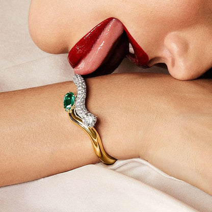 A captivating pear-shaped emerald and classic round double sapphire bracelet ring-JEWELBUYS