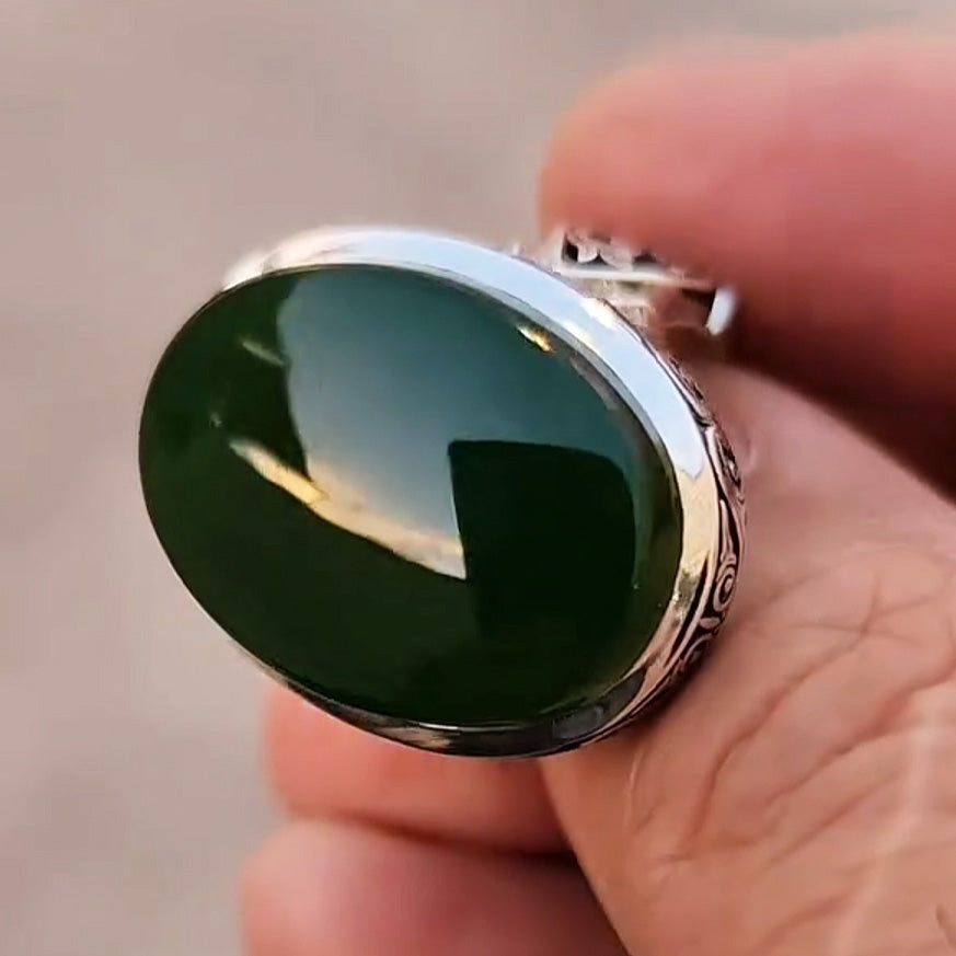Gorgeous 9ct Dark Green Agate Vintage Engagement Ring-JEWELBUYS