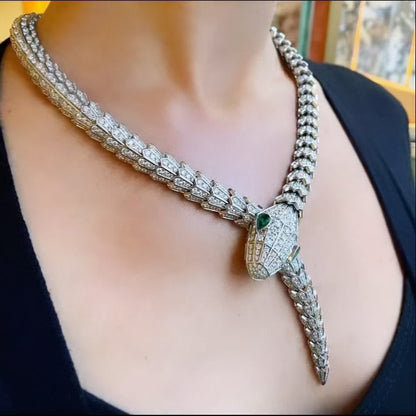 Emerald Eye Tubular Snake Sapphire Necklace-JEWELBUYS