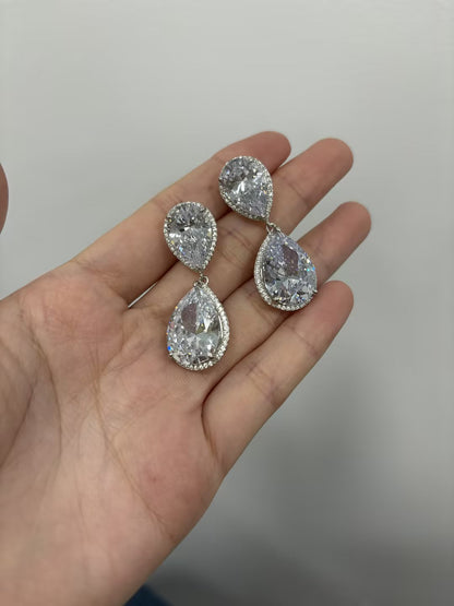 15ctw Pear Cut White Sapphire Drop Earrings - JEWELBUYS