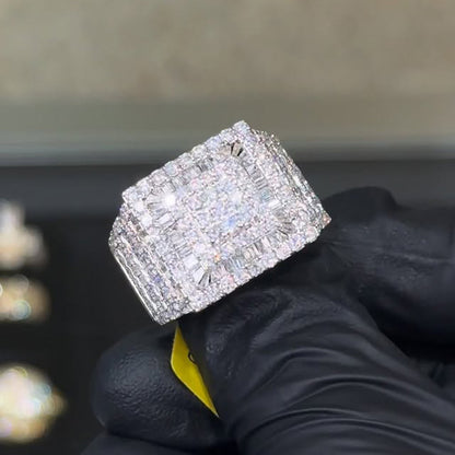 3.88Ctw Round and baguette cut men's sapphire ring-JEWELBUYS