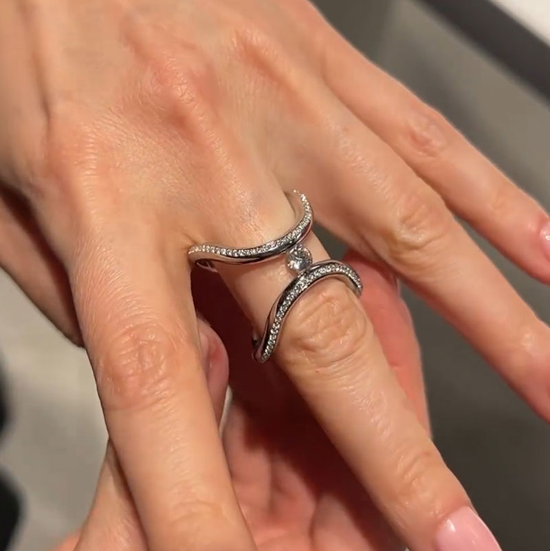 Round Cut Arch Solitaire White Sapphire Ring - JEWELBUYS