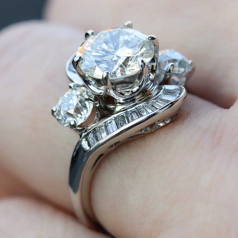 3.22ct Round Brilliant Cut Diamond Engagement Ring - JEWELBUYS