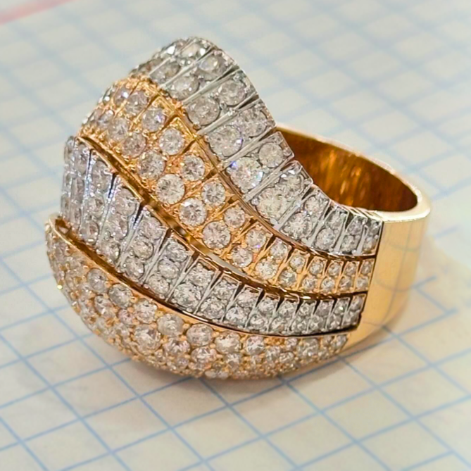 6 ctw Round Cut White Gemstone Pavé Ring -JEWELBUYS
