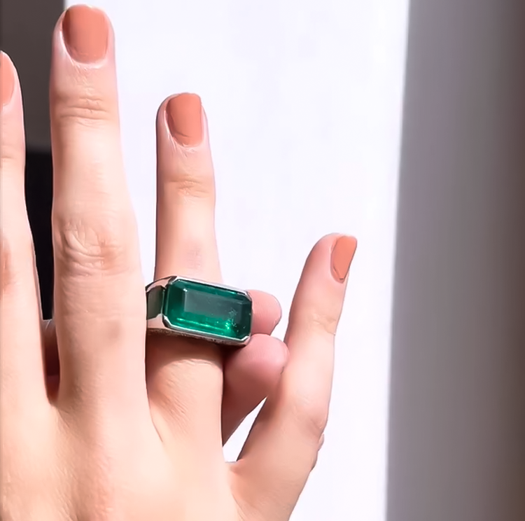 Fashion 20 ctw Emerald Cut Emerald Full Set Ring for Men and Women -JEWELBUYS