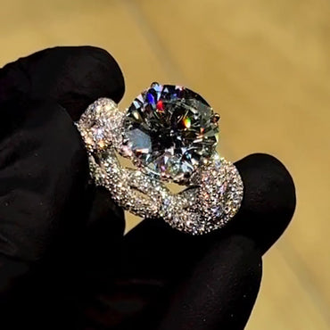Stunning micro pave patterned twisted diamond ring - JEWELBUYS