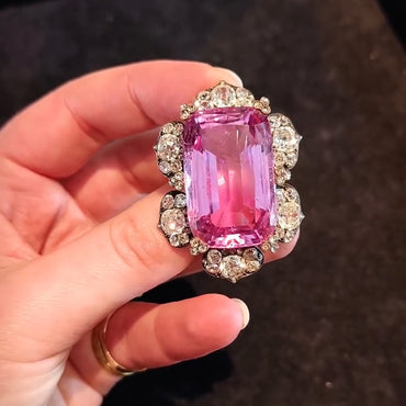15Ctw Emerald-cut Pink Morganite Vintage Brooch-JEWELBUYS