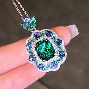 8ct Cushion Cut Blue and Emerald Gemstone Necklace - JEWELBUYS