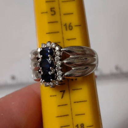 1.03Ctw A dazzling engagement ring with three oval blue sapphires-JEWELBUYS